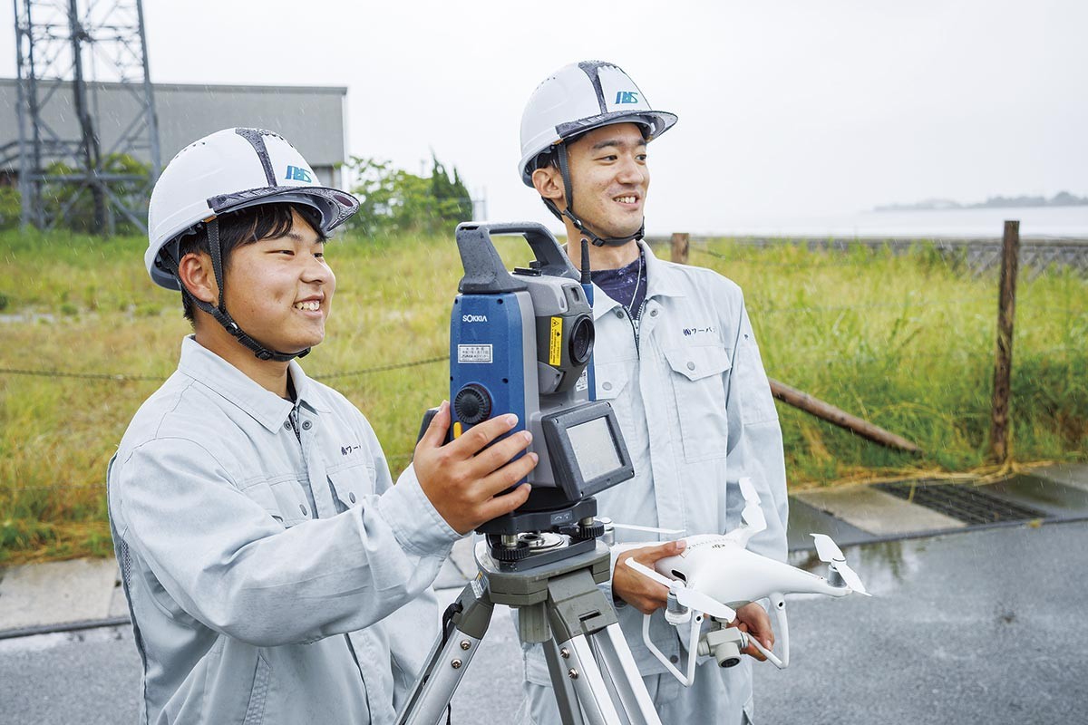 米子市「株式会社ワーパス」の業務風景