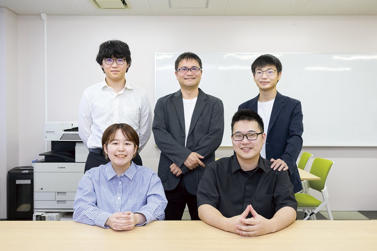 安来市「株式会社SI＆C」のスタッフたち