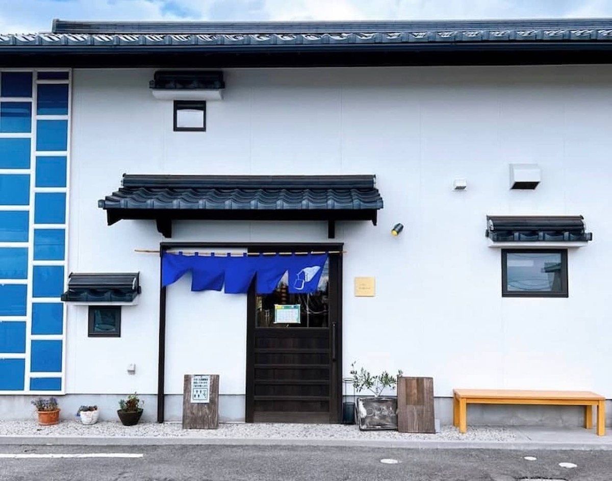 鳥取県西伯郡大山町にあるパン屋『ichibakery』の外観