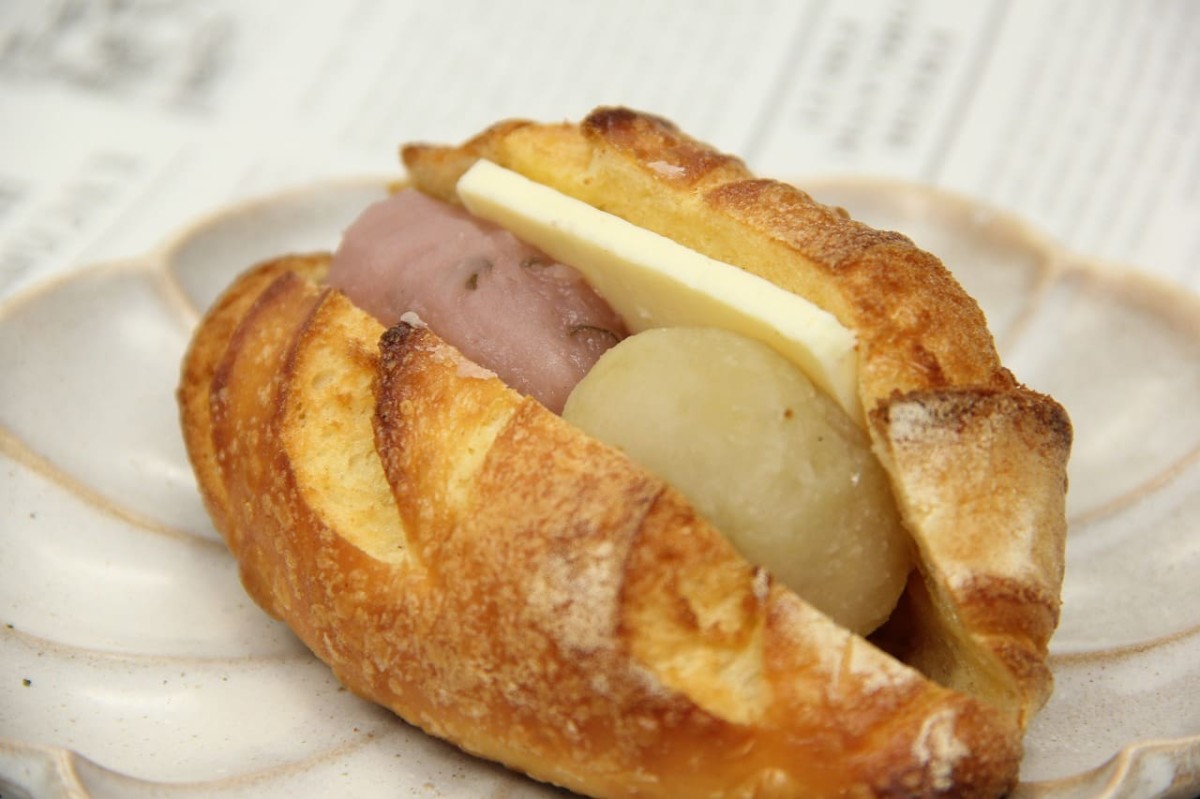 島根県出雲市にある人気ベーカリー『ルコションドール出西』で販売している春限定パン