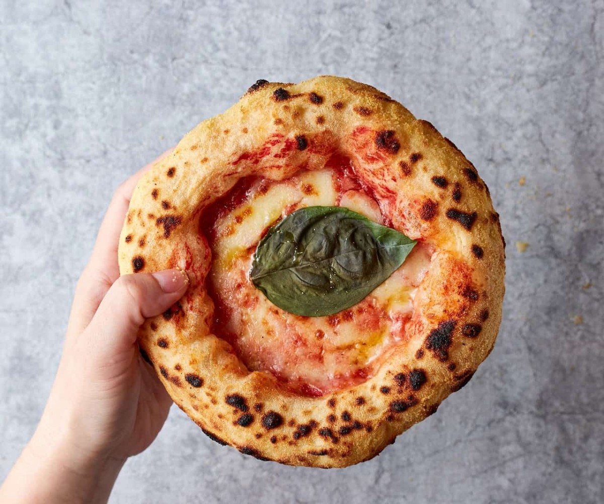 島根県出雲市にある『Caffe&amp;PizzaLOCALE』のピッツィーナ