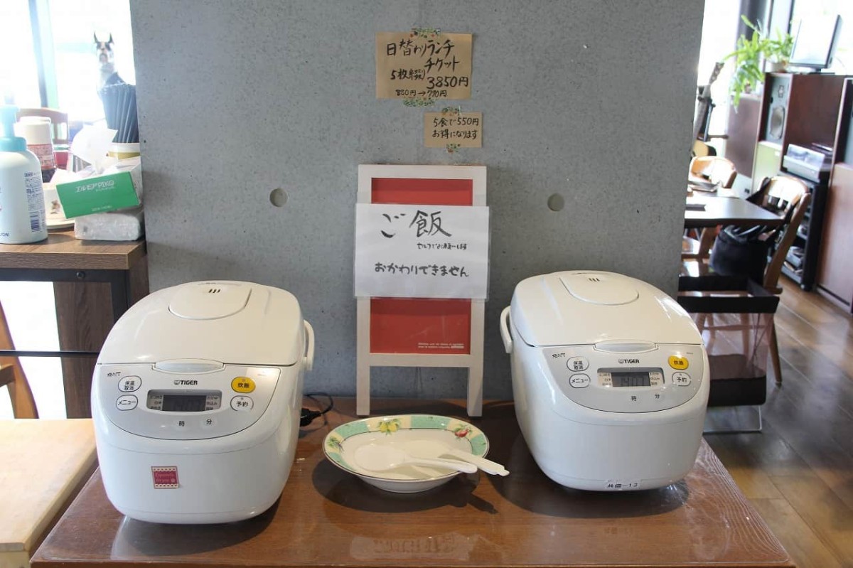 島根県松江市にある『NHK松江放送局』の社員食堂に置かれた炊飯器
