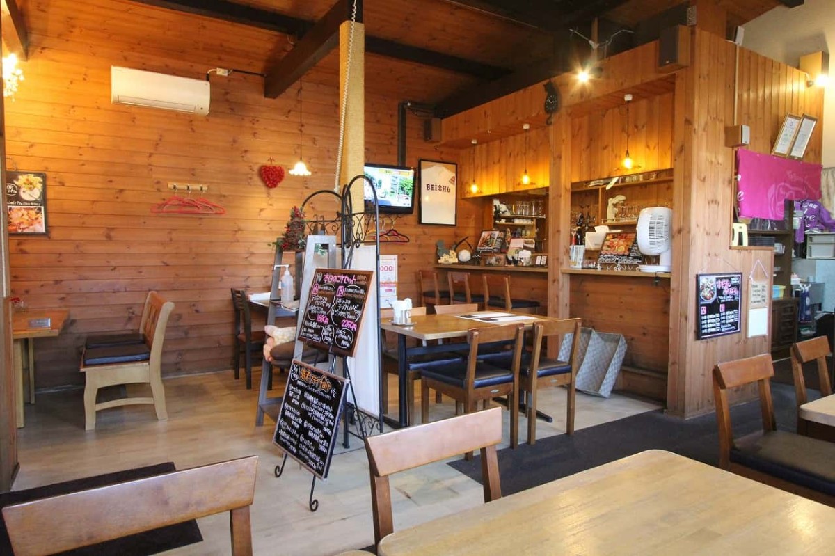 鳥取県米子市にある『Lunch＆Dining nike』の店内