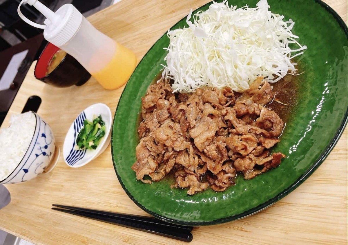 島根県の松江駅近くにある『Amto パフェと食堂』で販売している食事メニュー