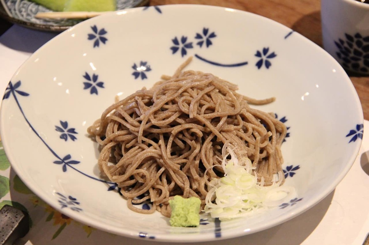 島根県松江市にある『長助 まつえ』で販売している「出雲そば定食」のそば