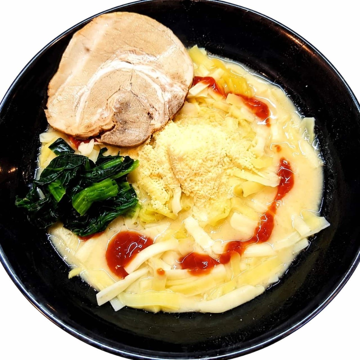 鳥取県米子市にある『おぼれるチーズフェス×がいな日曜市』で販売予定のチーズラーメン
