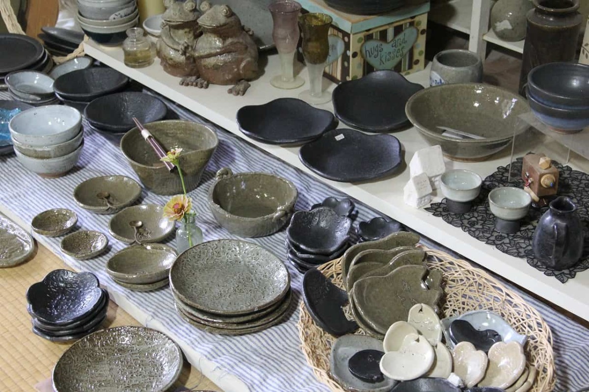 島根県松江市にある『麦風工房』で販売している陶器