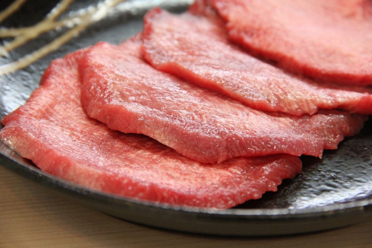 島根県出雲市にある『焼肉噂のかきりょー』で販売している「上塩タン」