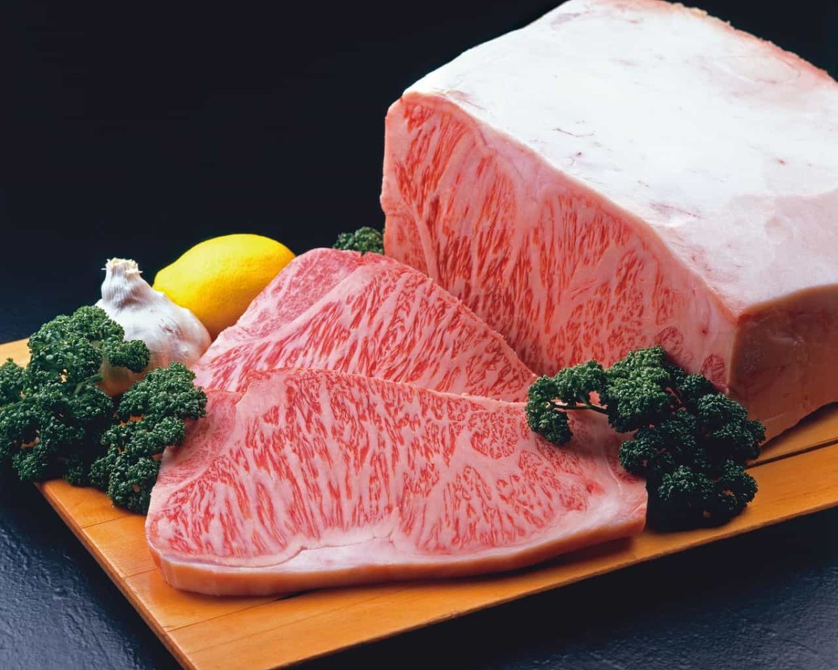 島根県松江市にある『カラコロフードホール』内の『焼肉 しまね農場』で提供している焼肉