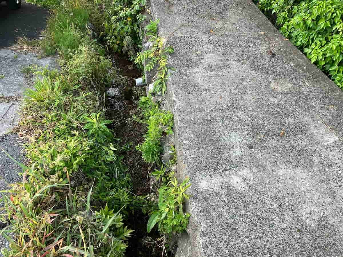 島根県松江市にある名水スポット「目無水」
