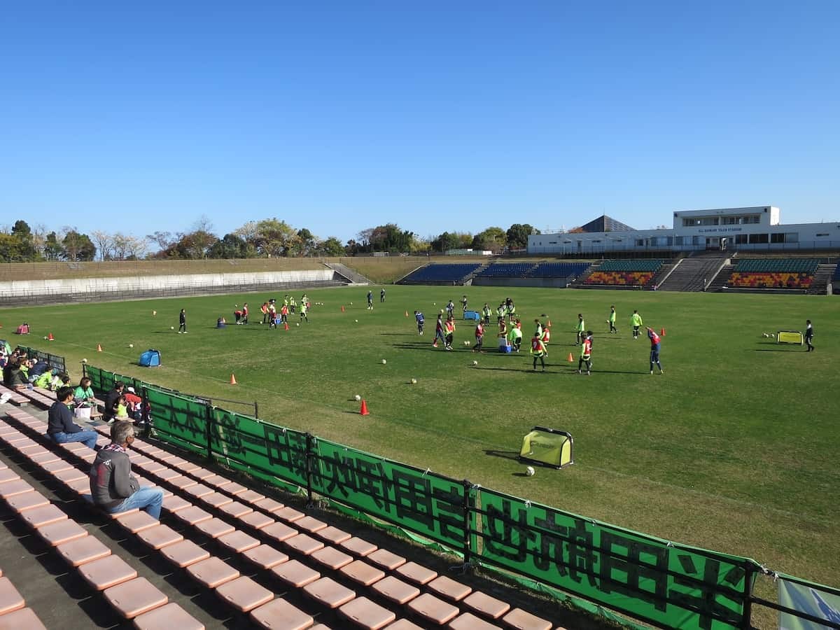 鳥取県のサッカースタジアム『Axisバードスタジアム』で行われたトップチーム最終練習