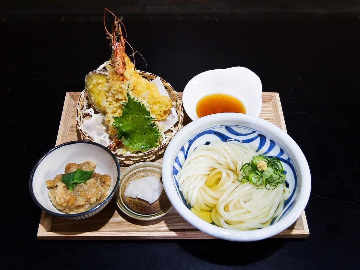 鳥取県境港市にあるうどん屋『うどんマルコ～hanare～』の「マルコ定食」