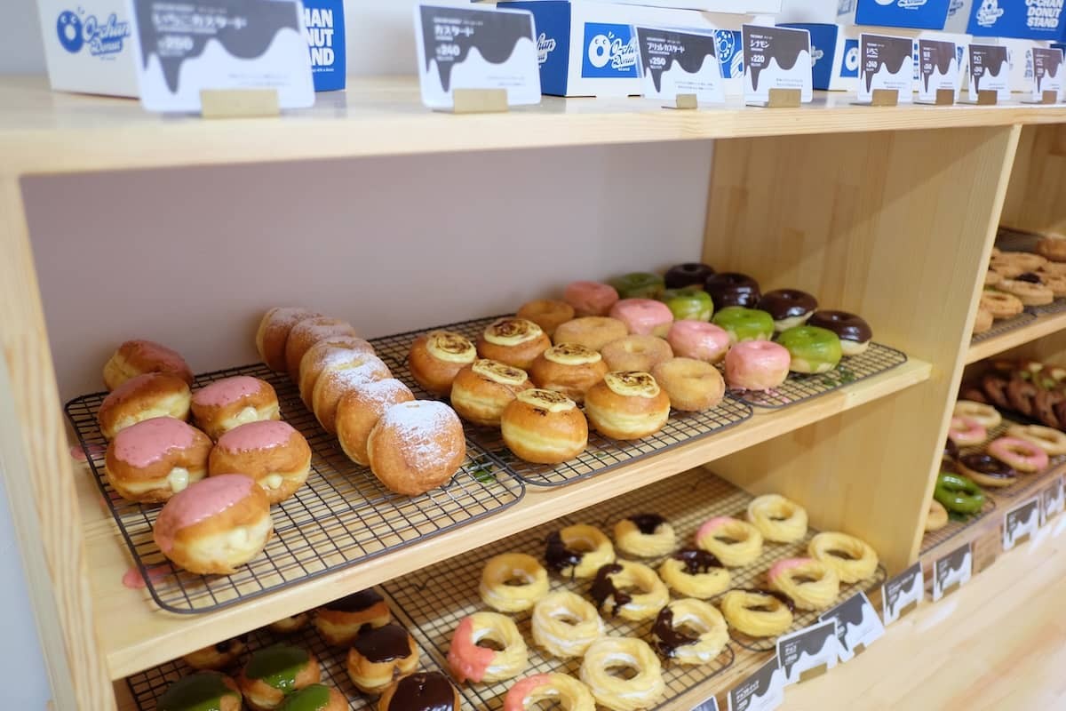 鳥取県米子市にあるドーナツ店『O-chan donut stand 米子店』のドーナツ