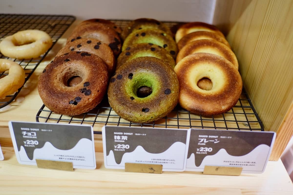 鳥取県米子市にあるドーナツ店『O-chan donut stand 米子店』のドーナツ