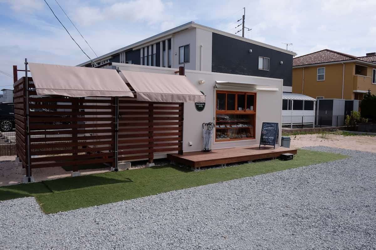 鳥取県米子市にあるパン店『Boulangerie jam &amp;』の外観