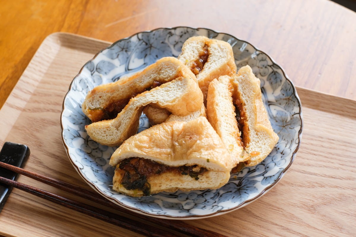 島根県出雲市平田町の豆腐店の直売所『だいず村』の「ねぎみそはさみ揚げ」