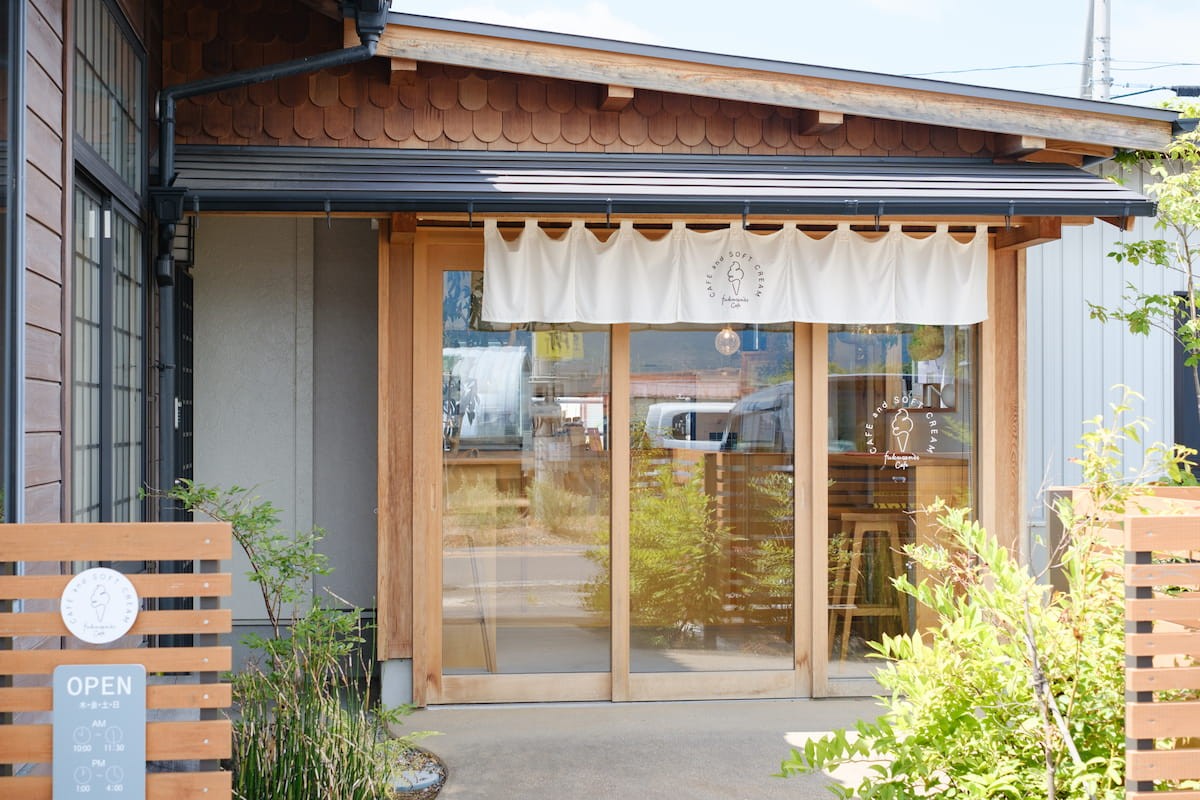 島根県出雲市『福泉堂カフェ』の外観