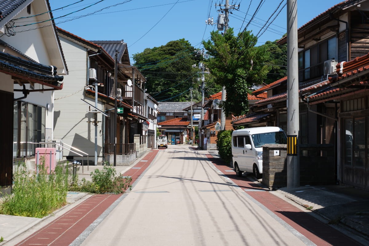 島根県隠岐郡海士町の町並み