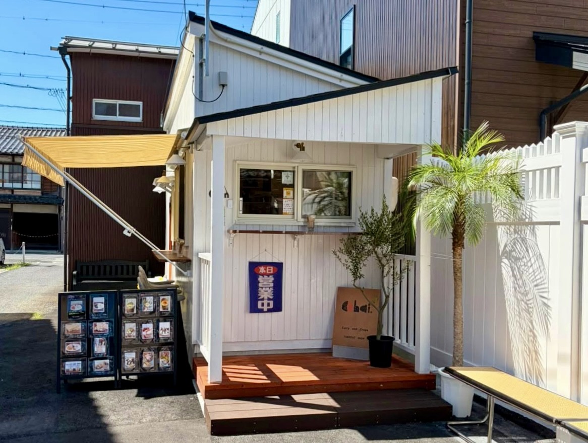 島根県松江市のテイクアウト専門店『カレーとクレープの店 Chai.』の外観