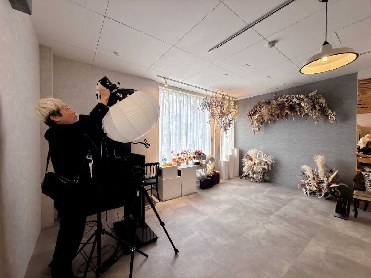 米子市東倉吉町にあるセルフ写真館『ユニゾンボックス』のスタジオ内