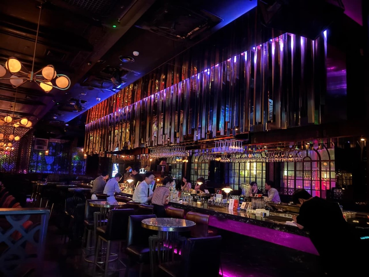 梨泰院の『glam lounge』の内観。