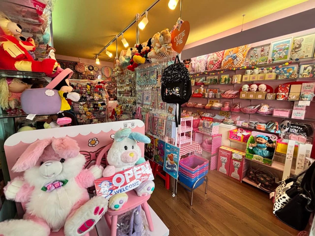 島根県出雲市塩冶町にある雑貨店『bear bunny』の内観
