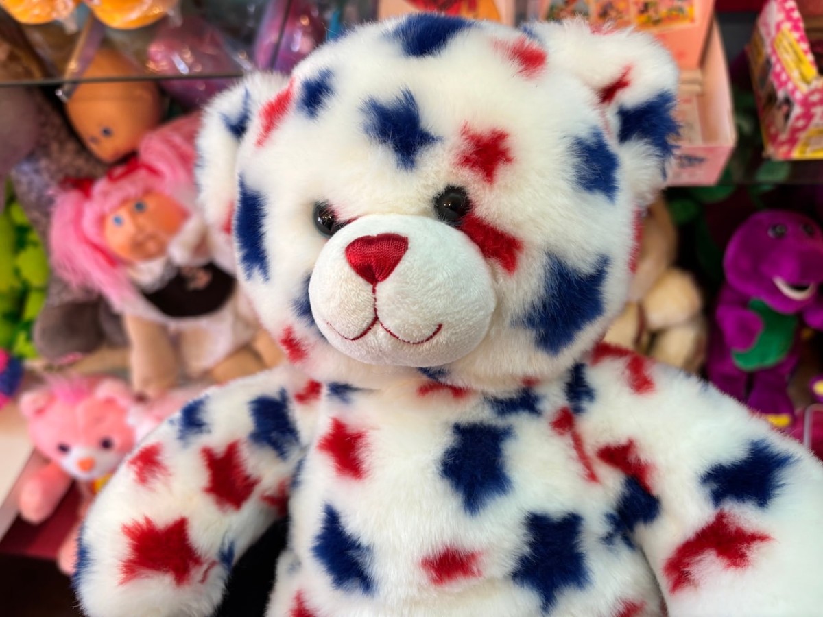 島根県出雲市塩冶町にある雑貨店『bear bunny』の「ビルドアベア」