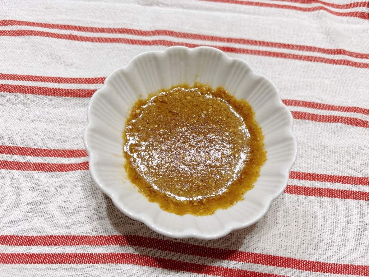 せいろ蒸しで使うごまダレ。