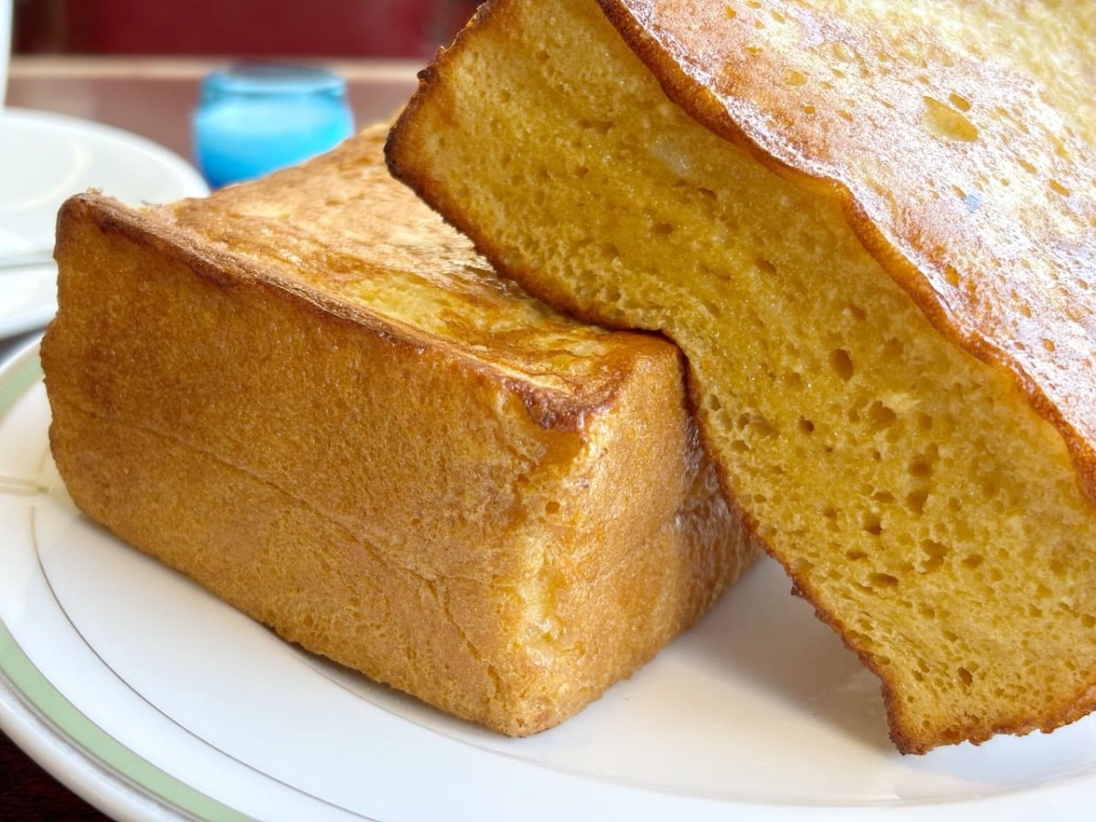 島根県出雲市の『ふじひろ珈琲』の「フレンチトースト」。