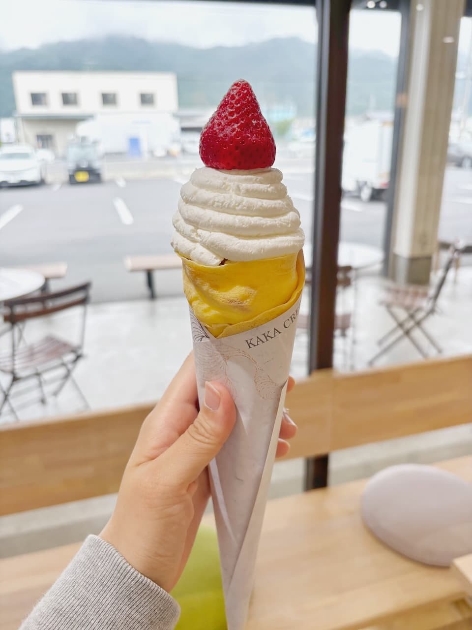 島根県出雲市の『KAKA.IZUMO』のクレープ。