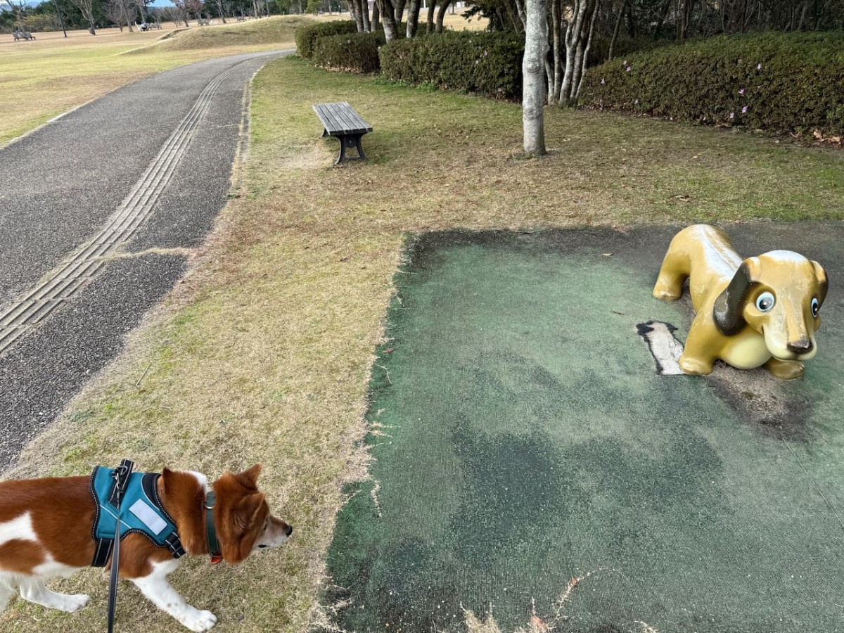 島根県益田市にある「万葉公園」