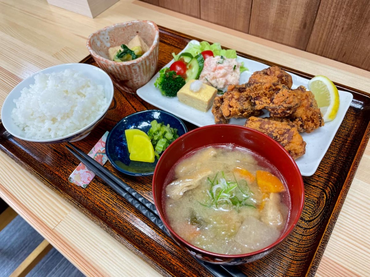 島根県安来市広瀬町にあるごはん屋ミキティの日替わり定食