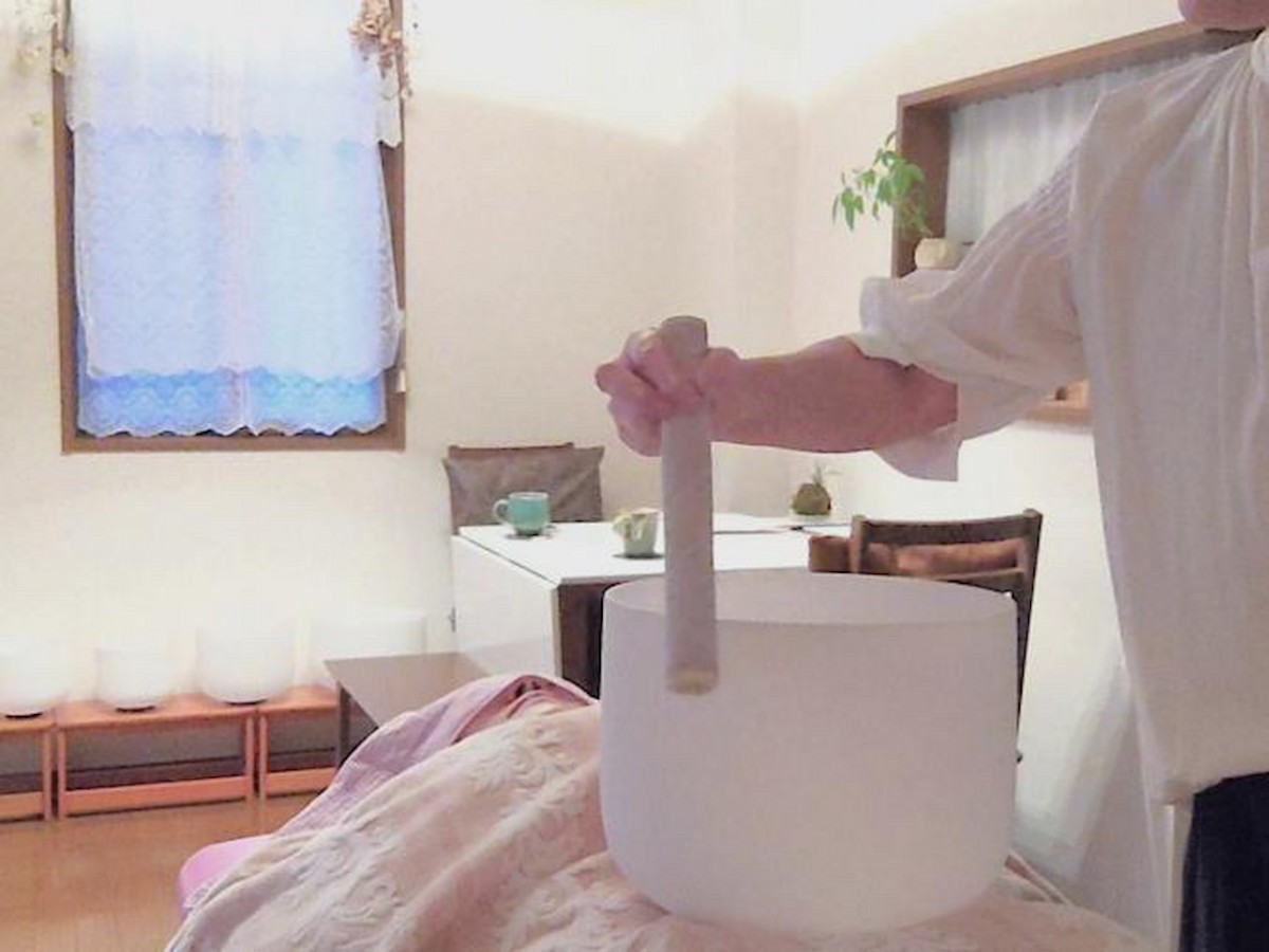 鳥取県米子市にある腸もみサロン日和の顔つぼ&amp;ヘッドスパ