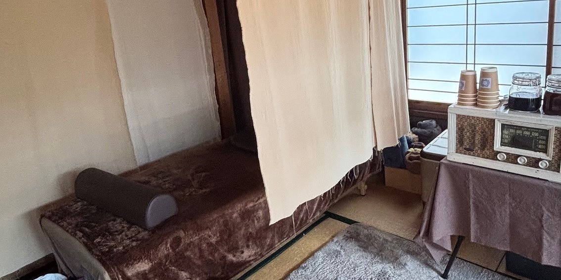 島根県出雲市今市町にある『en open day』の富屋整体ブース