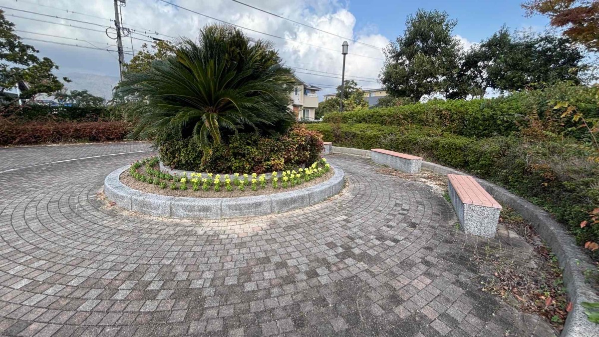 島根県出雲市にある『美保南公園』の花壇