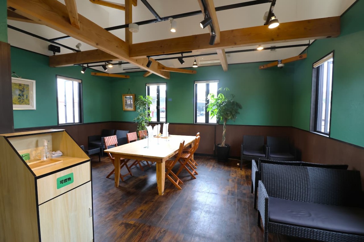 島根県松江市『山奥』のカフェスペース