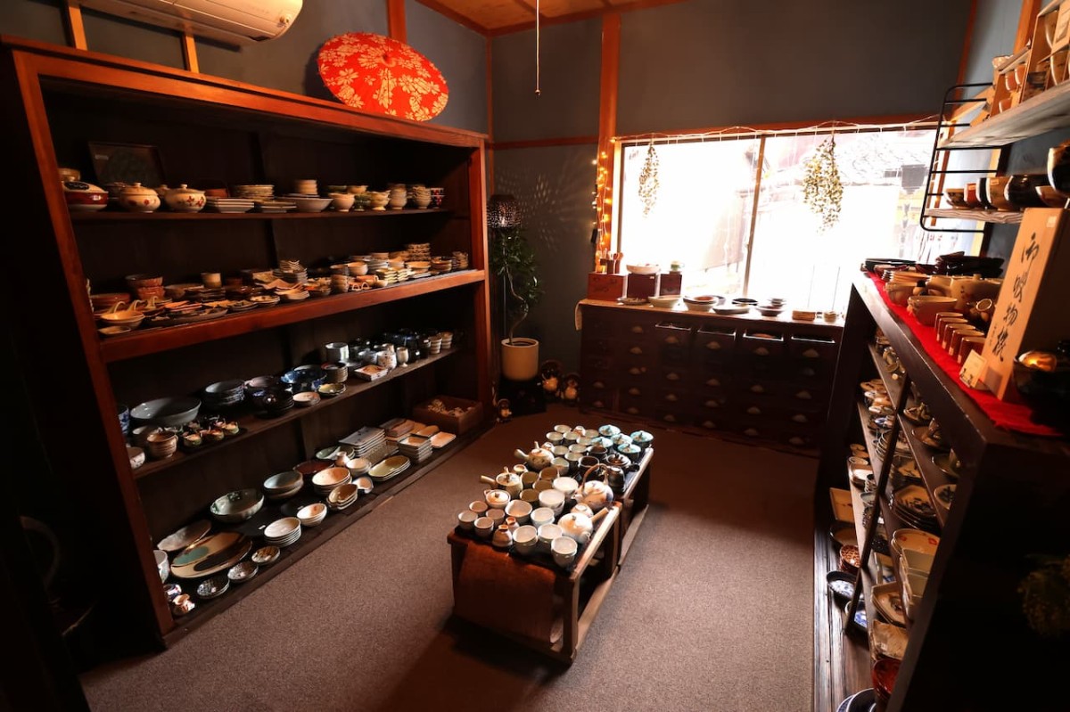 島根県安来市『アンティーク雑貨M＆C』の和食器